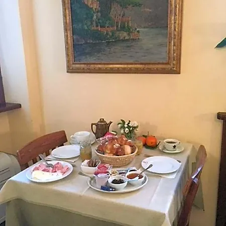 Il Grifo Bed and Breakfast Lenno